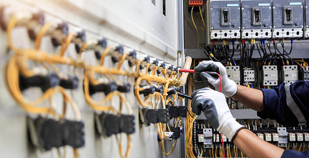 Professional Electrician technician working in Woodbury Heights, NJ